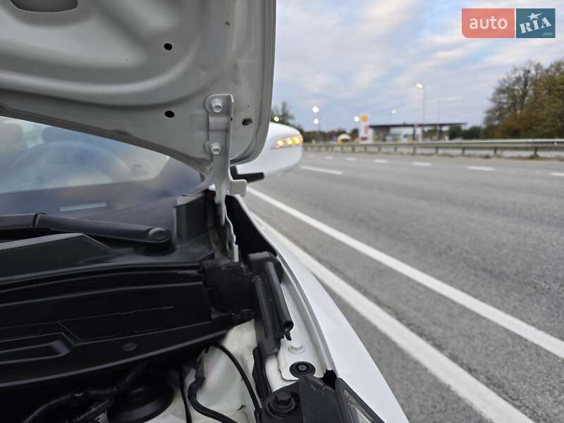 Внедорожник / Кроссовер Hyundai ix35 2012 в Калуше