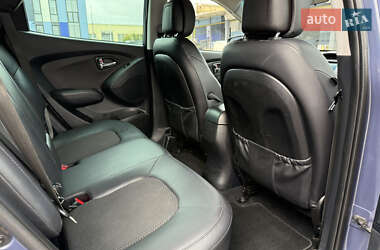 Позашляховик / Кросовер Hyundai ix35 2012 в 