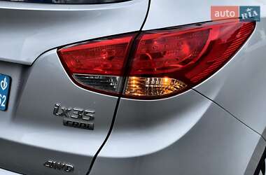 Внедорожник / Кроссовер Hyundai ix35 2012 в 