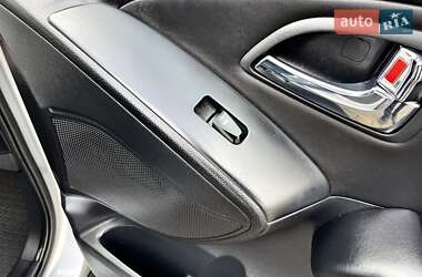 Внедорожник / Кроссовер Hyundai ix35 2012 в 