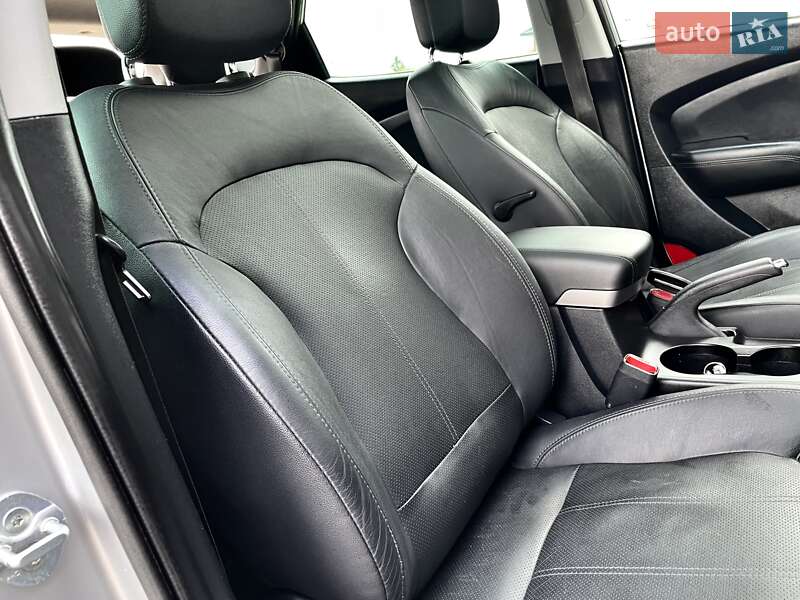 Позашляховик / Кросовер Hyundai ix35 2012 в Ковелі