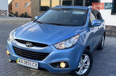 Внедорожник / Кроссовер Hyundai ix35 2012 в 