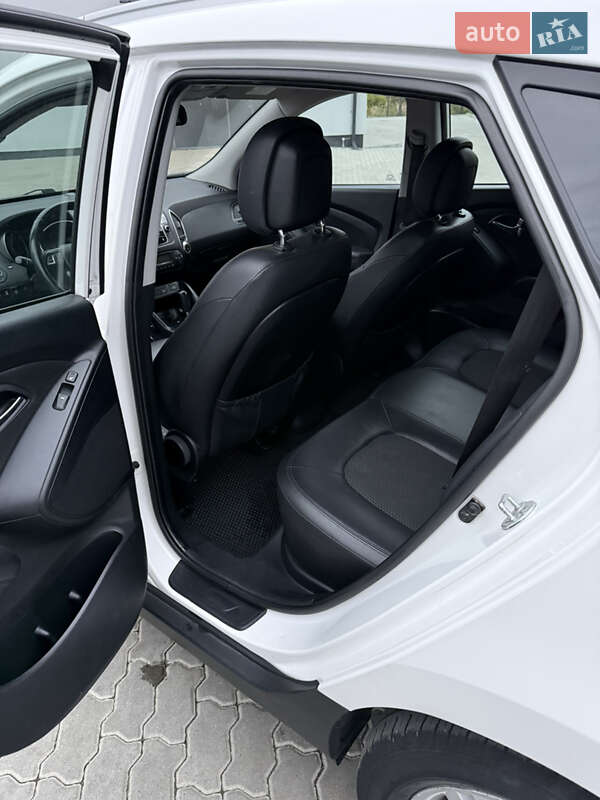 Позашляховик / Кросовер Hyundai ix35 2012 в Трускавці фото 16 Позашляховик / Кросовер Hyundai ix35 2012 в Трускавці