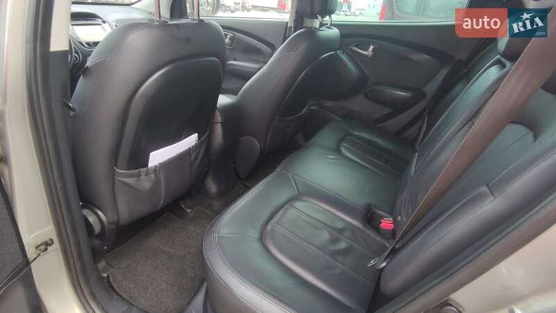 Внедорожник / Кроссовер Hyundai ix35 2011 в Львове