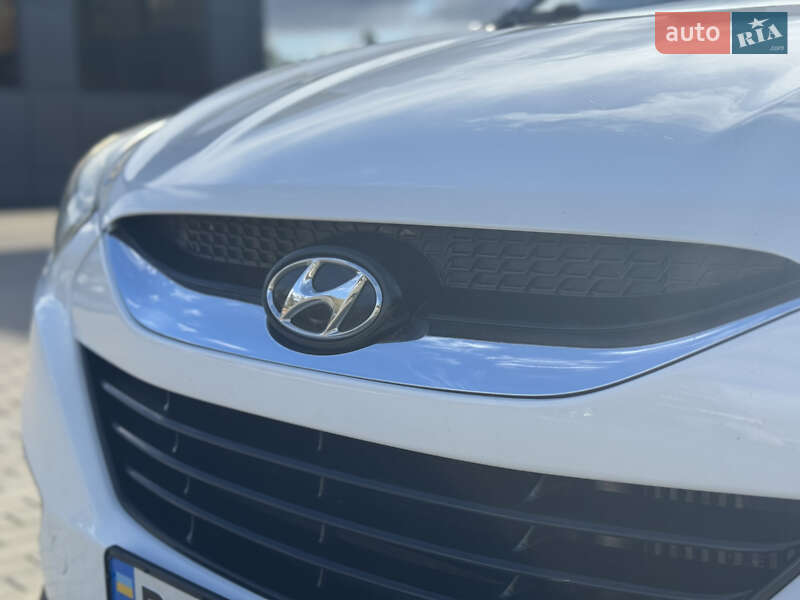 Внедорожник / Кроссовер Hyundai ix35 2012 в Ровно фото 15 Внедорожник / Кроссовер Hyundai ix35 2012 в Ровно