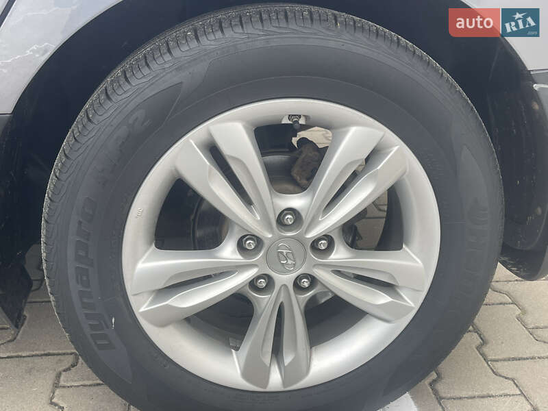 Позашляховик / Кросовер Hyundai ix35 2011 в Києві фото 13 Позашляховик / Кросовер Hyundai ix35 2011 в Києві