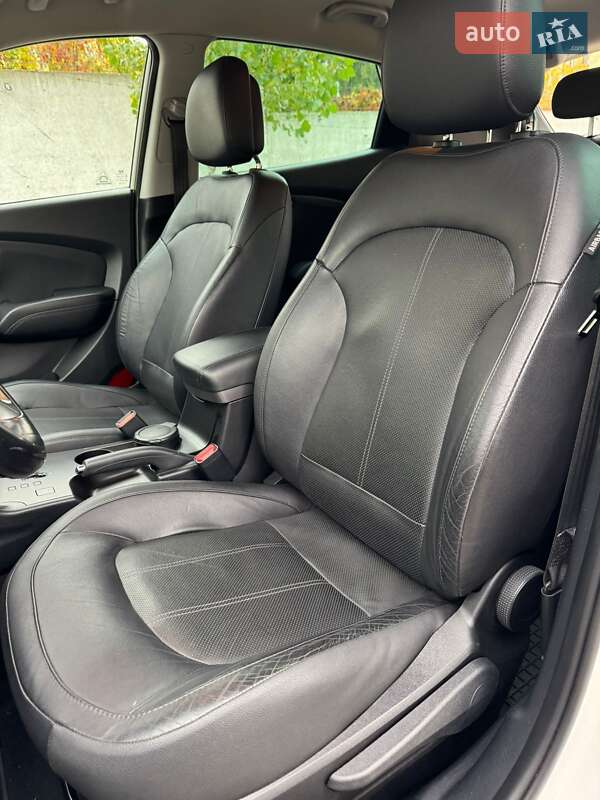 Внедорожник / Кроссовер Hyundai ix35 2014 в Киеве фото 23 Внедорожник / Кроссовер Hyundai ix35 2014 в Киеве