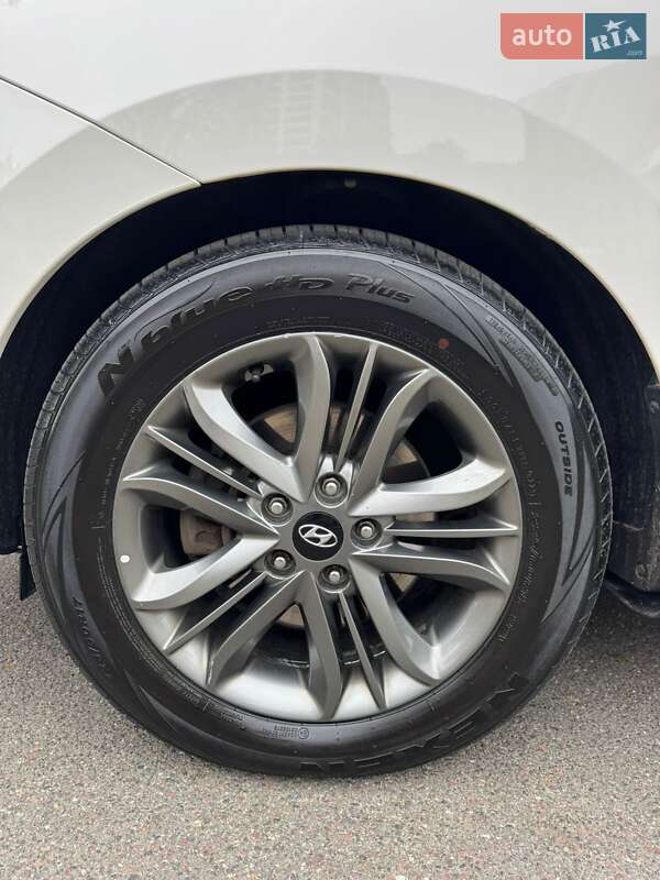Внедорожник / Кроссовер Hyundai ix35 2014 в Киеве фото 42 Внедорожник / Кроссовер Hyundai ix35 2014 в Киеве