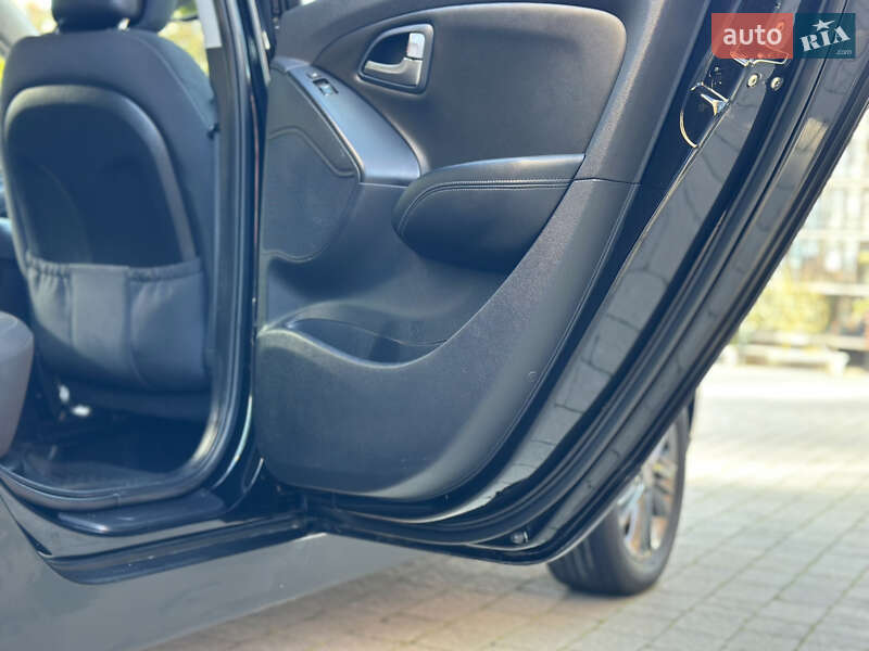 Позашляховик / Кросовер Hyundai ix35 2014 в Івано-Франківську