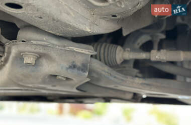 Внедорожник / Кроссовер Hyundai ix35 2014 в 