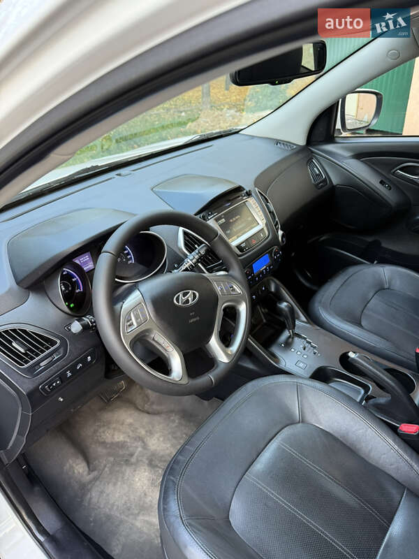 Позашляховик / Кросовер Hyundai ix35 2012 в Надвірній фото 34 Позашляховик / Кросовер Hyundai ix35 2012 в Надвірній