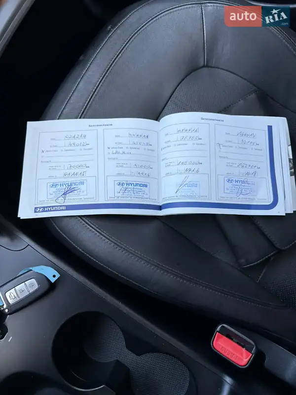 Позашляховик / Кросовер Hyundai ix35 2012 в Надвірній документ 3 фото Позашляховик / Кросовер Hyundai ix35 2012 в Надвірній документ