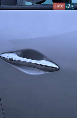 Внедорожник / Кроссовер Hyundai ix35 2013 в 