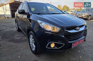 Внедорожник / Кроссовер Hyundai ix35 2013 в 