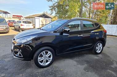Внедорожник / Кроссовер Hyundai ix35 2013 в 