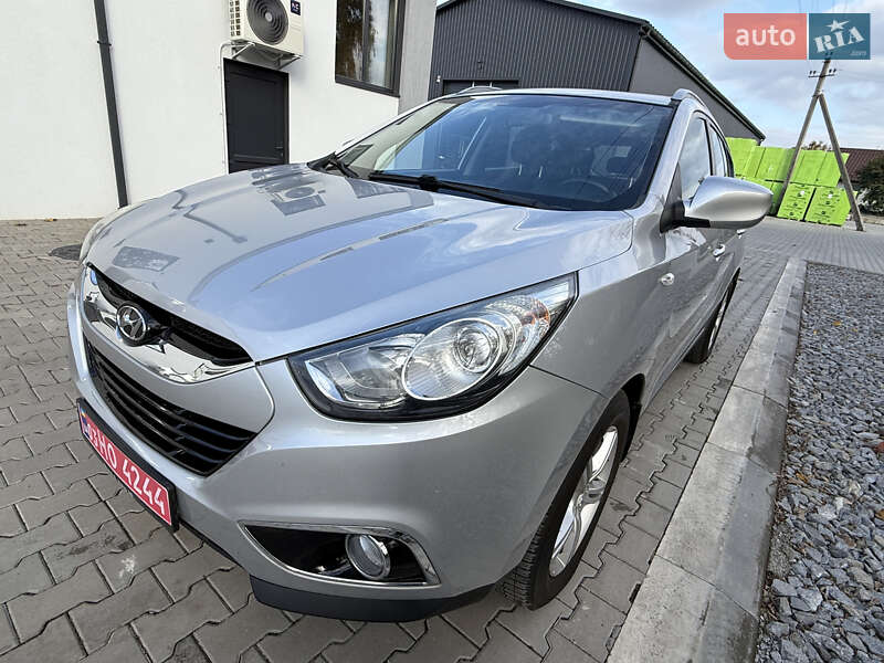 Позашляховик / Кросовер Hyundai ix35 2010 в Млиніві