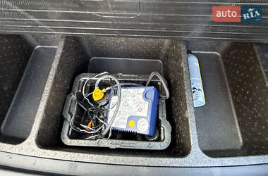 Внедорожник / Кроссовер Hyundai ix35 2010 в 