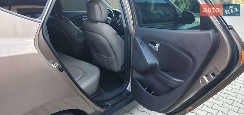 Внедорожник / Кроссовер Hyundai ix35 2013 в Ивано-Франковске