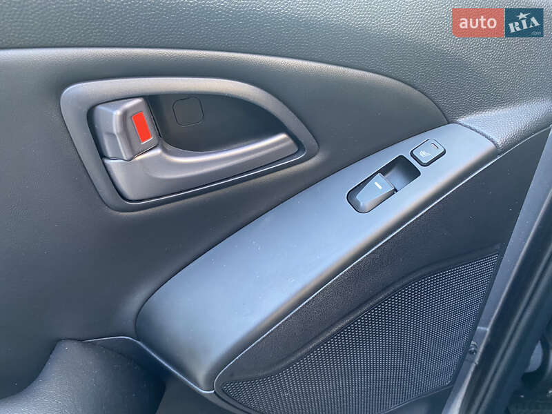 Позашляховик / Кросовер Hyundai ix35 2014 в Івано-Франківську
