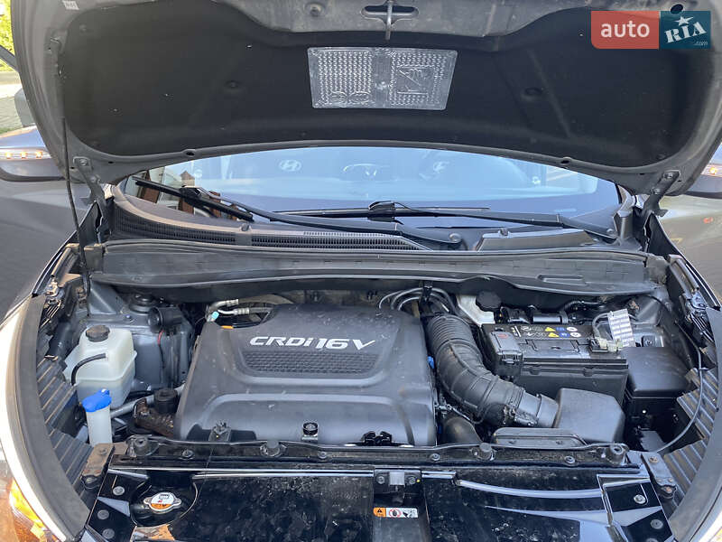 Позашляховик / Кросовер Hyundai ix35 2014 в Івано-Франківську