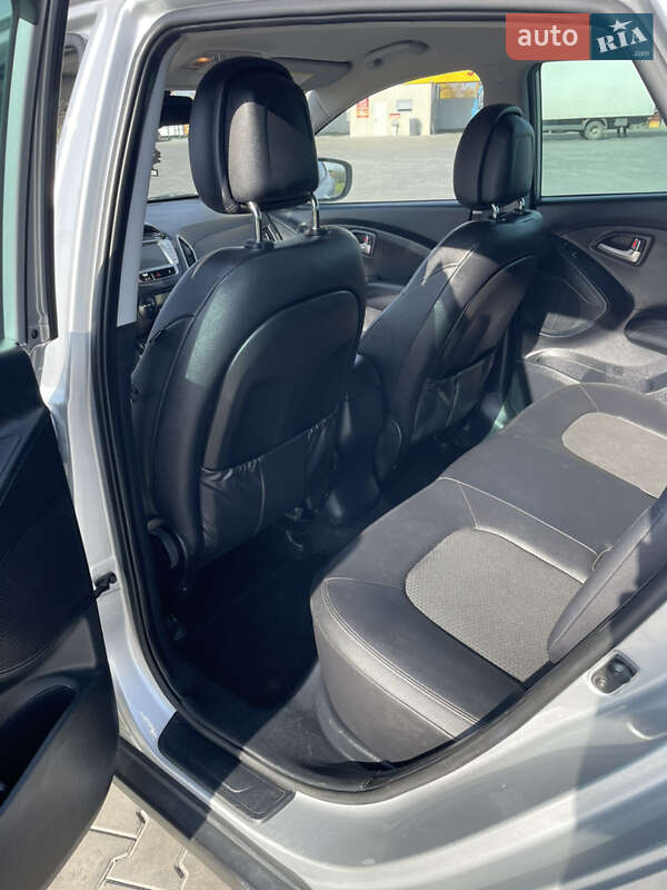 Внедорожник / Кроссовер Hyundai ix35 2013 в Луцке фото 20 Внедорожник / Кроссовер Hyundai ix35 2013 в Луцке