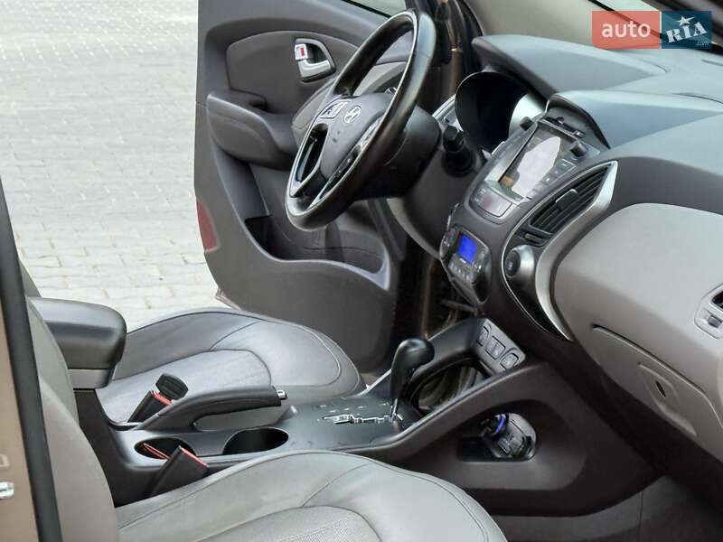 Позашляховик / Кросовер Hyundai ix35 2015 в Одесі