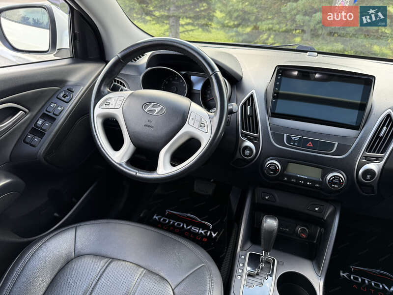 Внедорожник / Кроссовер Hyundai ix35 2011 в Одессе