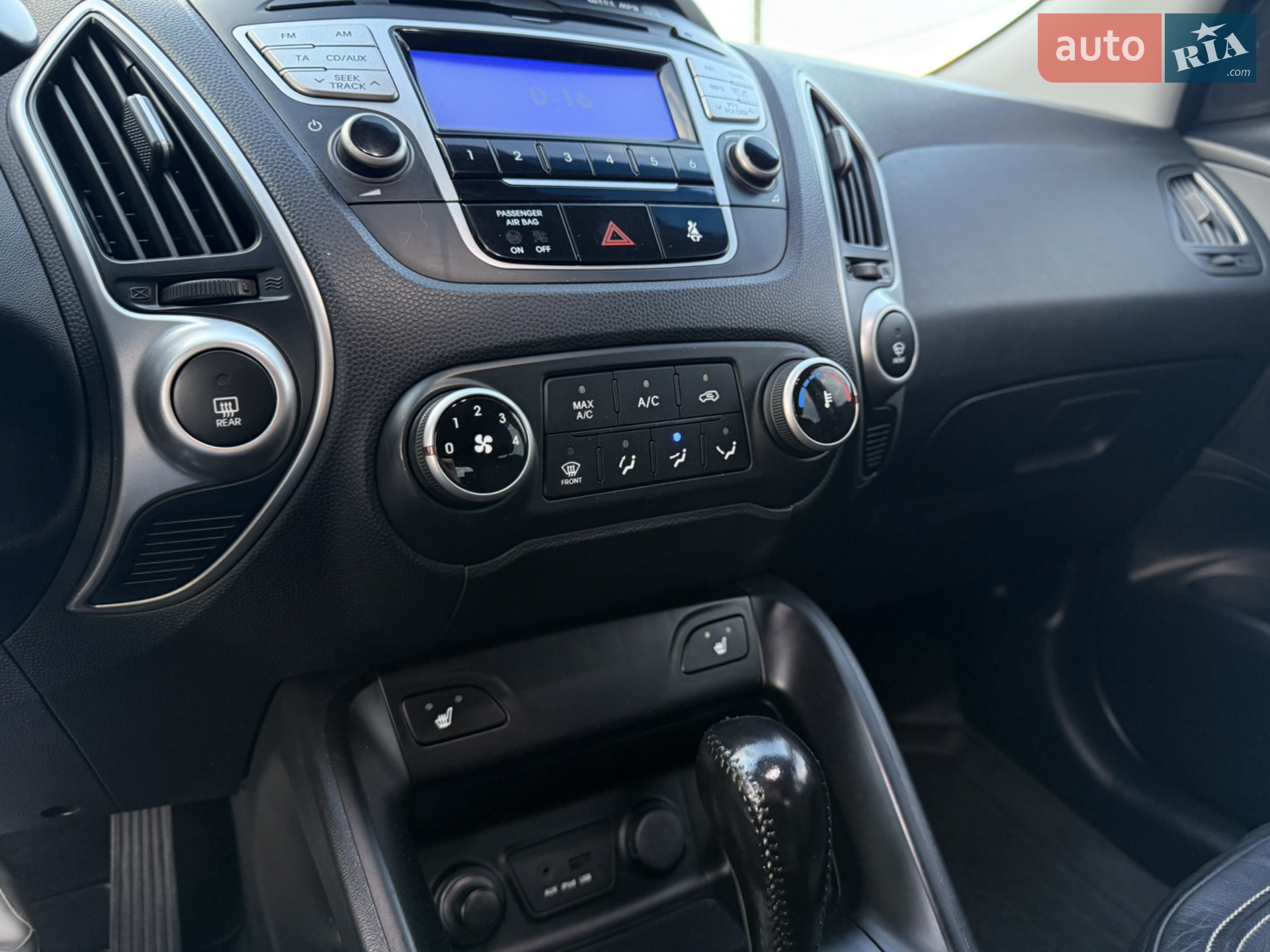 2010 Hyundai ix35 - мініатюра 27