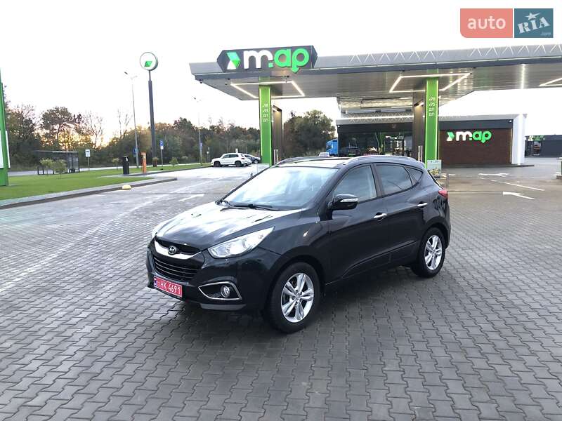 Внедорожник / Кроссовер Hyundai ix35 2011 в Луцке