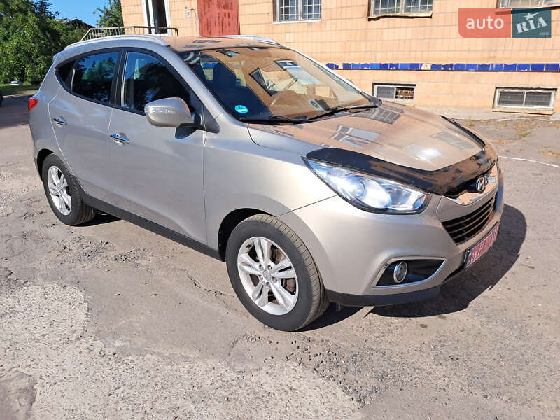 Внедорожник / Кроссовер Hyundai ix35 2011 в Полтаве фото 3 Внедорожник / Кроссовер Hyundai ix35 2011 в Полтаве