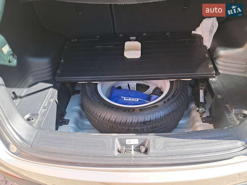 Внедорожник / Кроссовер Hyundai ix35 2011 в Полтаве фото 11 Внедорожник / Кроссовер Hyundai ix35 2011 в Полтаве