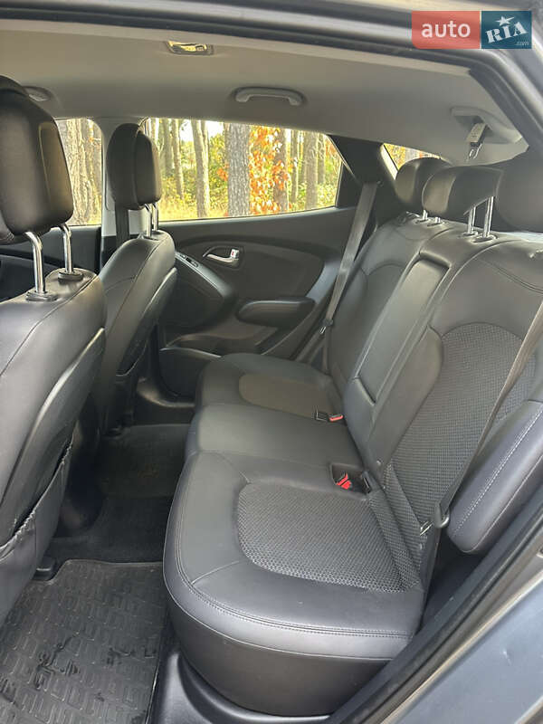 Внедорожник / Кроссовер Hyundai ix35 2012 в Ровно