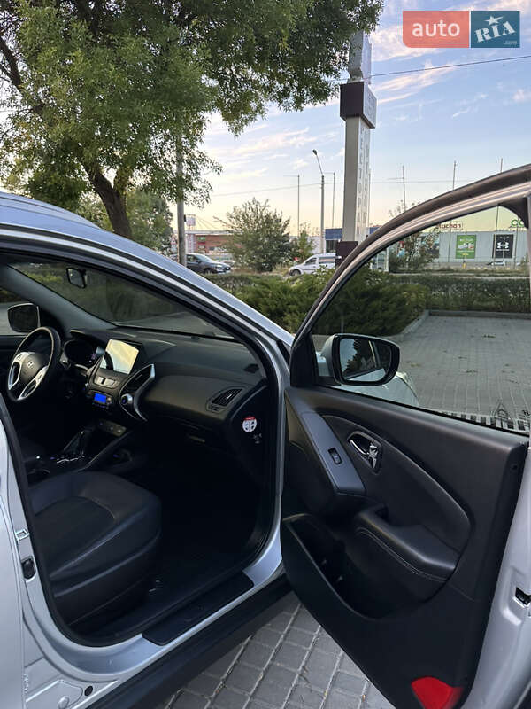 Позашляховик / Кросовер Hyundai ix35 2012 в Одесі