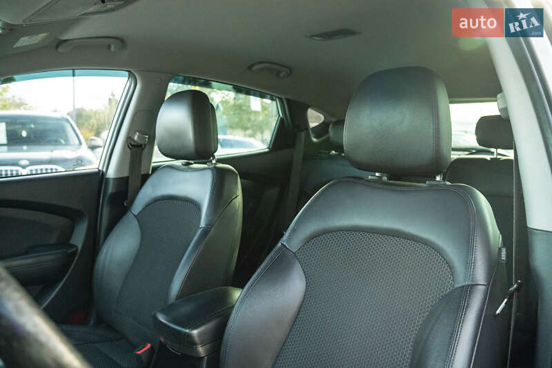 Внедорожник / Кроссовер Hyundai ix35 2011 в Черновцах фото 30 Внедорожник / Кроссовер Hyundai ix35 2011 в Черновцах