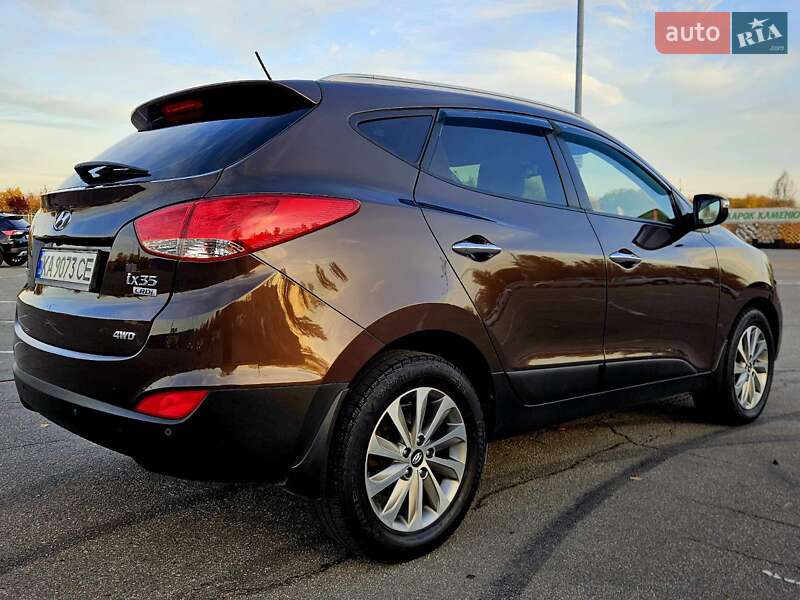 Внедорожник / Кроссовер Hyundai ix35 2013 в Днепре