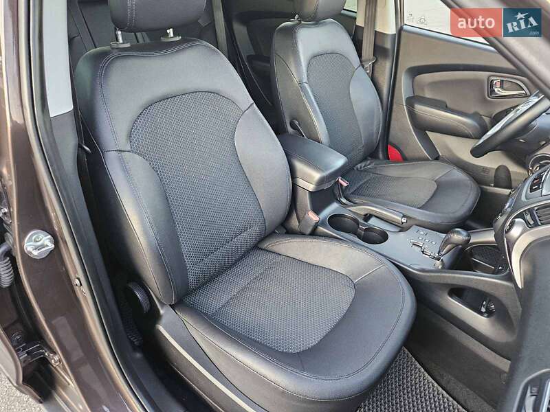 Внедорожник / Кроссовер Hyundai ix35 2013 в Днепре