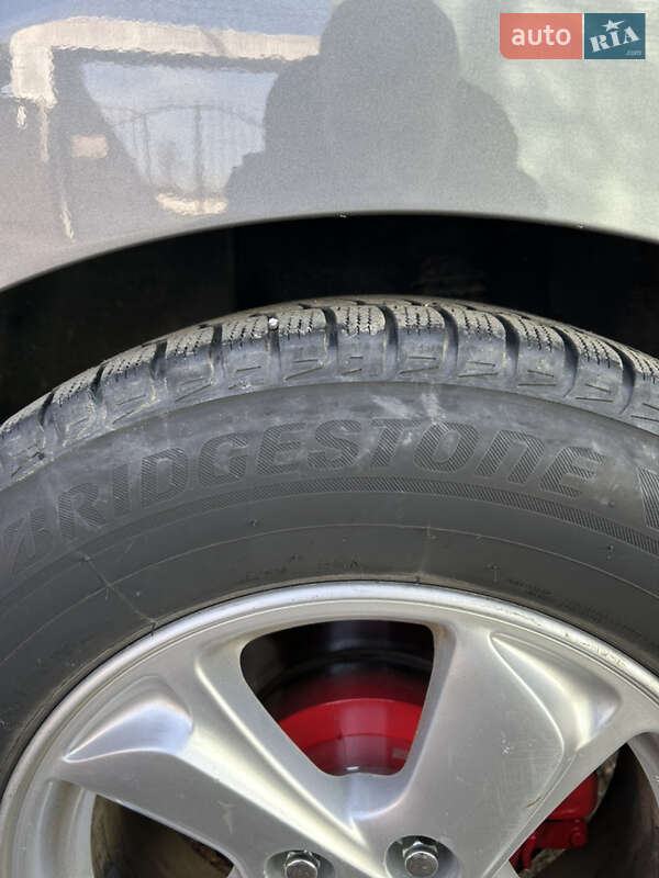 Внедорожник / Кроссовер Hyundai ix35 2011 в Теплике фото 16 Внедорожник / Кроссовер Hyundai ix35 2011 в Теплике