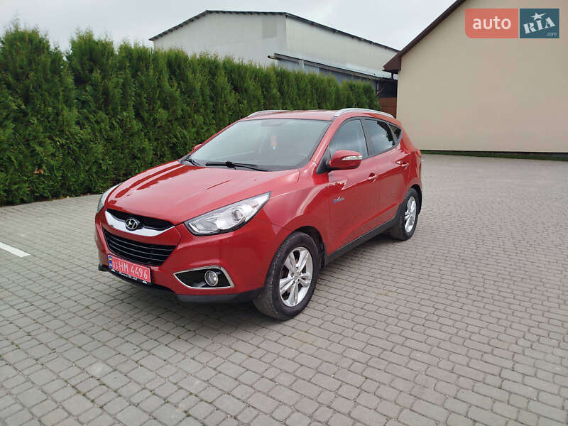 Внедорожник / Кроссовер Hyundai ix35 2011 в Кременце фото 2 Внедорожник / Кроссовер Hyundai ix35 2011 в Кременце