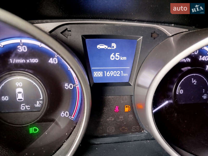 Внедорожник / Кроссовер Hyundai ix35 2011 в Кременце фото 15 Внедорожник / Кроссовер Hyundai ix35 2011 в Кременце