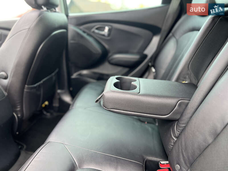 Внедорожник / Кроссовер Hyundai ix35 2010 в Ивано-Франковске фото 69 Внедорожник / Кроссовер Hyundai ix35 2010 в Ивано-Франковске