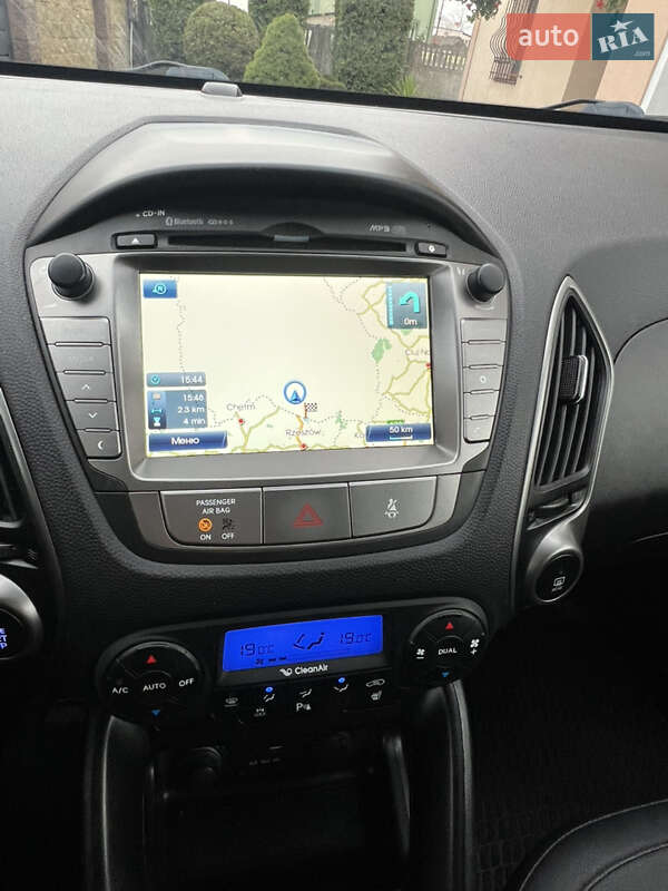 Внедорожник / Кроссовер Hyundai ix35 2015 в Львове