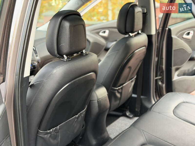 Внедорожник / Кроссовер Hyundai ix35 2014 в Ровно