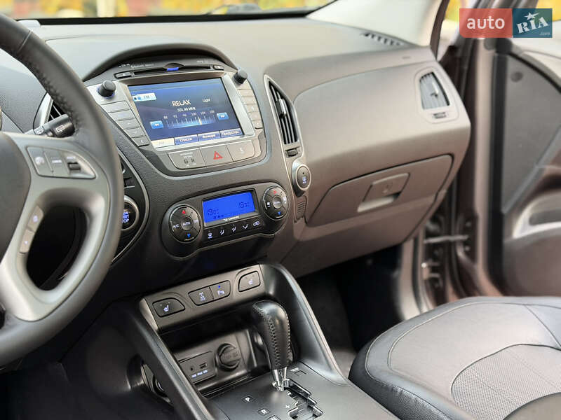 Внедорожник / Кроссовер Hyundai ix35 2014 в Ровно