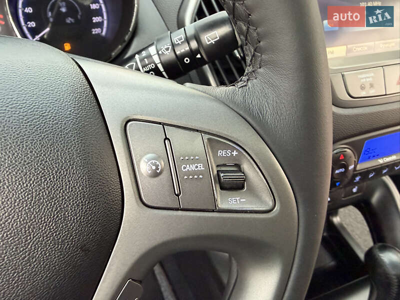 Внедорожник / Кроссовер Hyundai ix35 2014 в Ровно