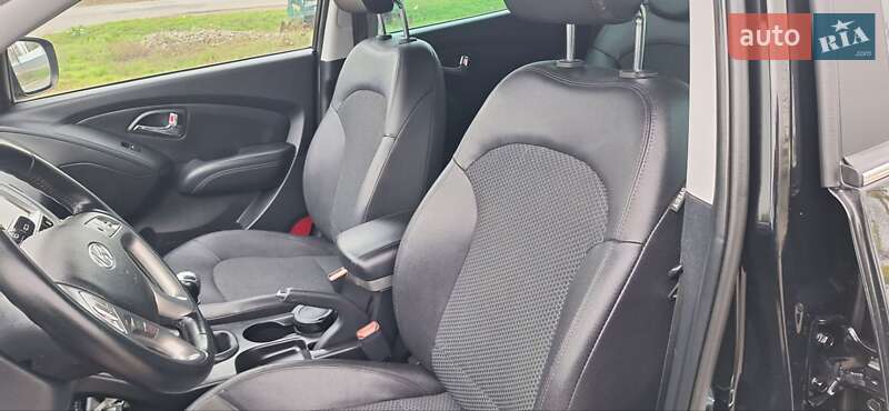 Внедорожник / Кроссовер Hyundai ix35 2014 в Новоархангельске