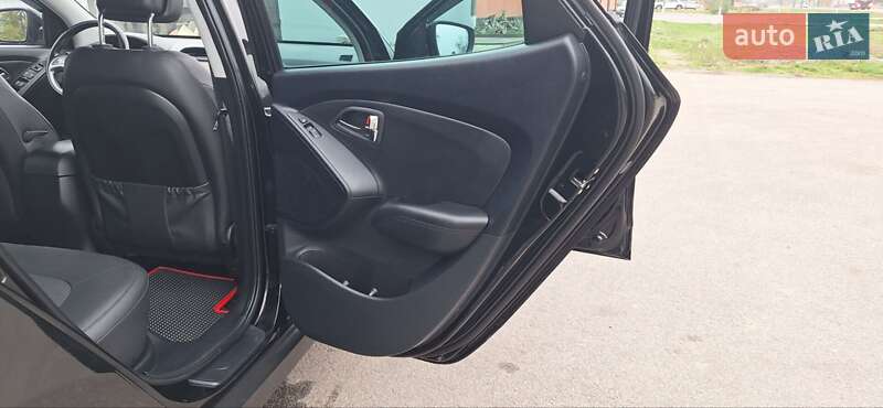 Внедорожник / Кроссовер Hyundai ix35 2014 в Новоархангельске