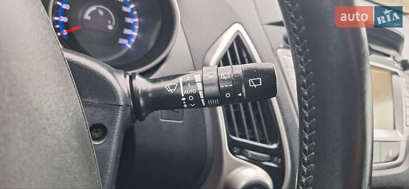 Внедорожник / Кроссовер Hyundai ix35 2014 в Новоархангельске