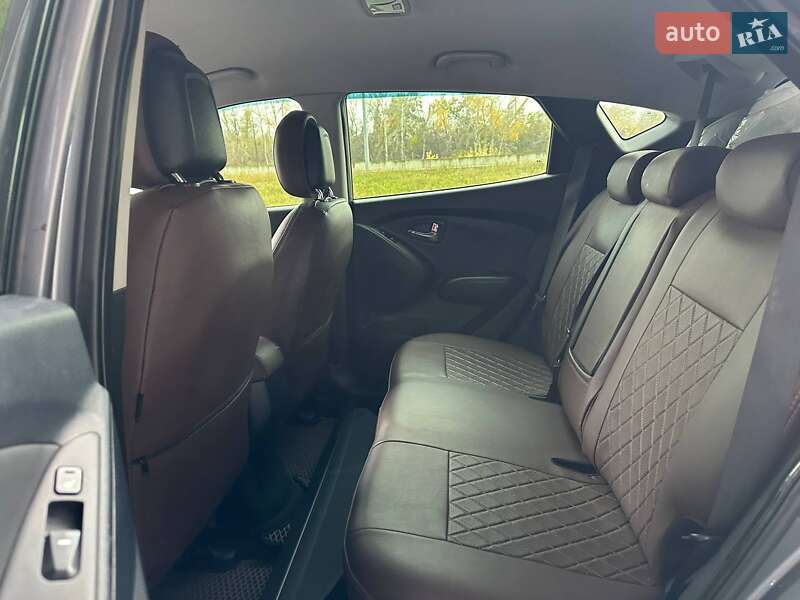 Внедорожник / Кроссовер Hyundai ix35 2012 в Киеве фото 16 Внедорожник / Кроссовер Hyundai ix35 2012 в Киеве