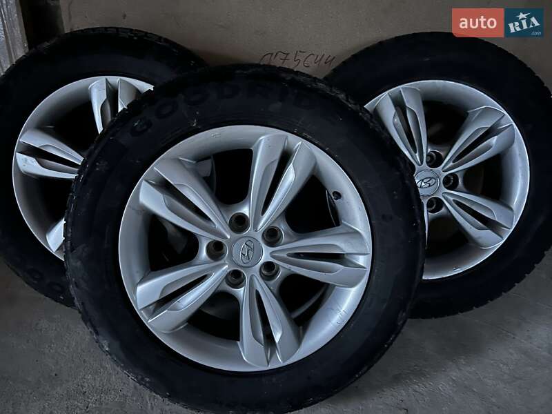 Позашляховик / Кросовер Hyundai ix35 2013 в Івано-Франківську