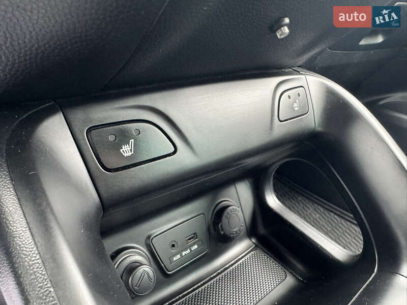 Внедорожник / Кроссовер Hyundai ix35 2010 в Тернополе фото 12 Внедорожник / Кроссовер Hyundai ix35 2010 в Тернополе